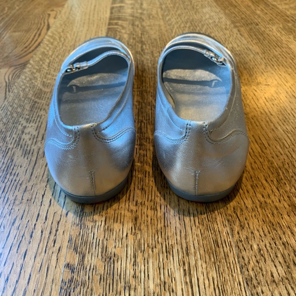 Prada Sport  Donna Silver Ballet Flats - Picture 3 of 7